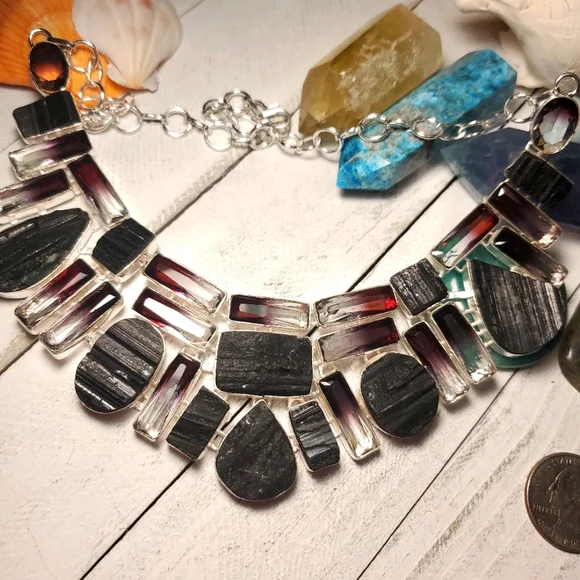 Tourmaline statement necklace - Picture 1 of 8